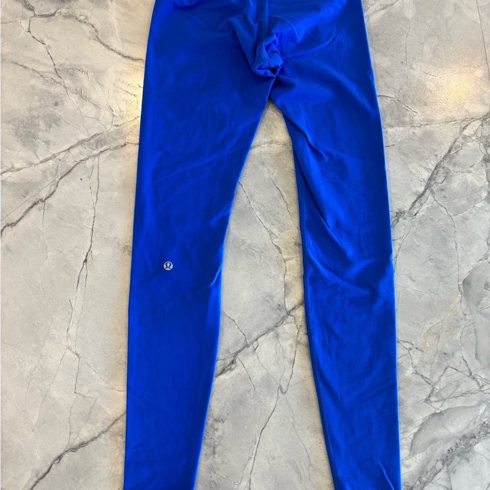 Lululemon leggings size 4